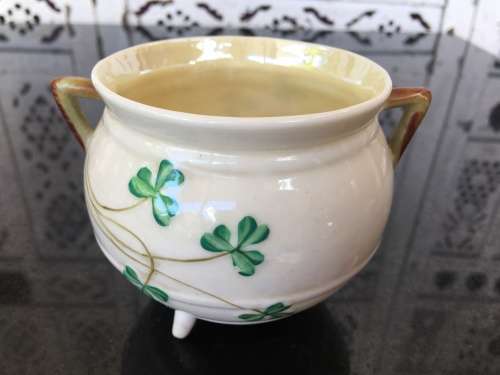 Vintage c 1926-1946 Belleek China Irish Symbols Ivory & Green Tripod Footed Sugar Bowl