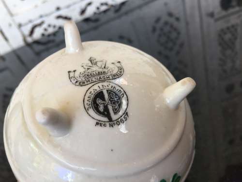 Vintage c 1926-1946 Belleek China Irish Symbols Ivory & Green Tripod Footed Sugar Bowl