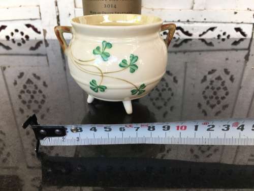Vintage c 1926-1946 Belleek China Irish Symbols Ivory & Green Tripod Footed Sugar Bowl