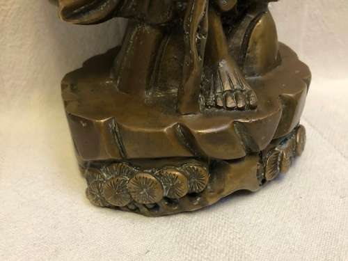 WOW !!! AWESOME FIND - QIANLONG NIANZHI CHINESE BRONZE OF A FISHERMAN  - SIGNED UNDERNEATH - 4.1kg