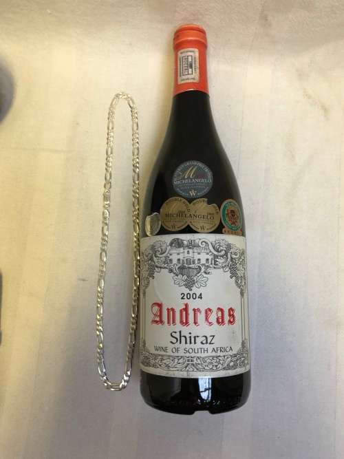 WOW !!! BEAUTIFUL ITALIAN STERLING SILVER FIGARO CHAIN WITH A LOBSTER CLASP - 555mm LONG - 17.9g