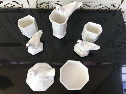 Collection Of Vintage Costa Italy Dove Lidded Vanity Jars. Hand Made & Glazed Italian Art.
