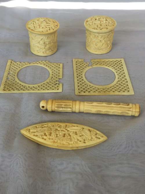 Lot Antique Chinese Carved Ivorine/Bone Sewing Tools, Threader,Needle Holder & Thread Containers.