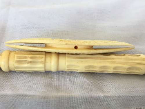 Lot Antique Chinese Carved Ivorine/Bone Sewing Tools, Threader,Needle Holder & Thread Containers.