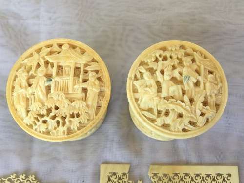 Lot Antique Chinese Carved Ivorine/Bone Sewing Tools, Threader,Needle Holder & Thread Containers.