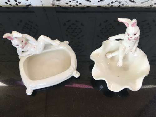Vintage Made In Italy Rabbit Design Dishes -Hand Made ,Painted & Glazed Italian Art.