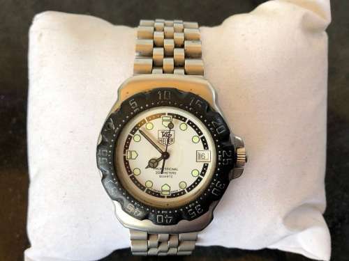 WOW !!! TAG HEUER PROFESSIONAL MENS WATCH - 200 METERS - FULL WORKING ORDER