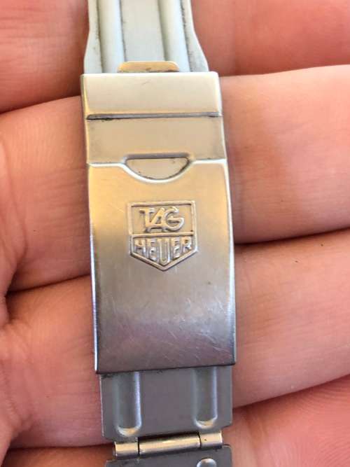 WOW !!! TAG HEUER PROFESSIONAL MENS WATCH - 200 METERS - FULL WORKING ORDER