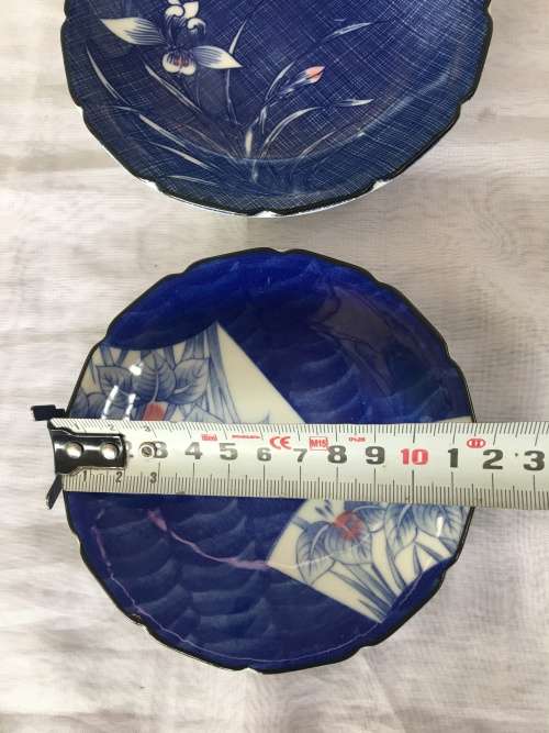 2 Small Vintage Japanese  Kochi Gama Arita Blue Plates