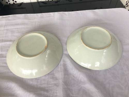 2 Large Chinese Under Glaze Blue & White Hand Made & Painted Fish Porcelain Serving Bowls 20 cm wide