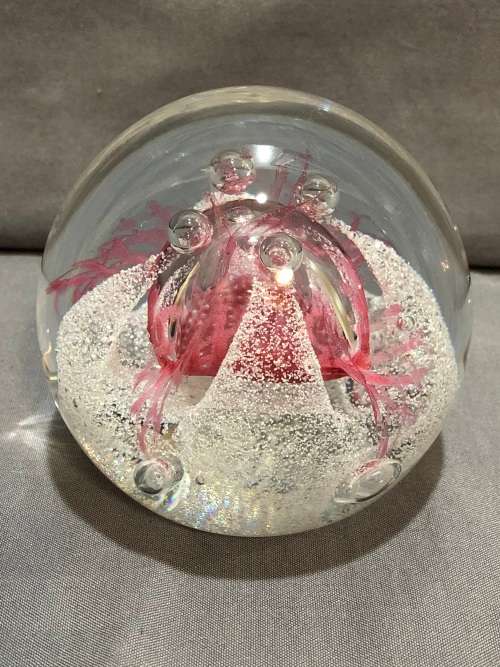 AMAZING PIECE !!!! HAND CRAFTED CAITHNESS PINK GLASS SCOTTISH PAPERWEIGHT - CLEARLY MARKED