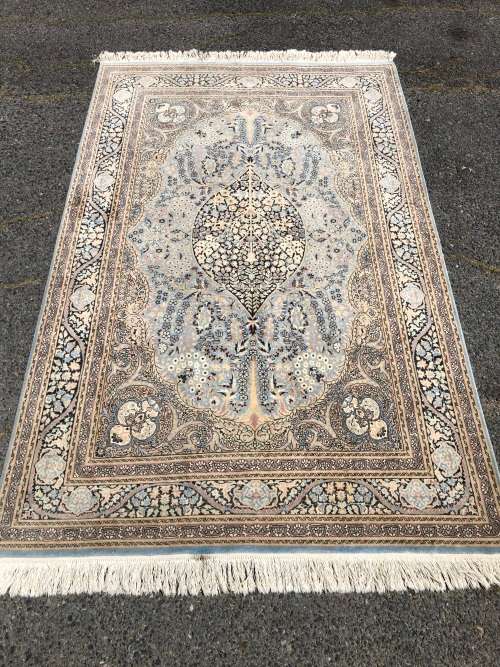 INVESTMENT PIECE ~ AMAZING PART SILK AND LAMBS WOOL ISFAHAN TREE OF LIFE PERSIAN CARPET 220 X 140cm