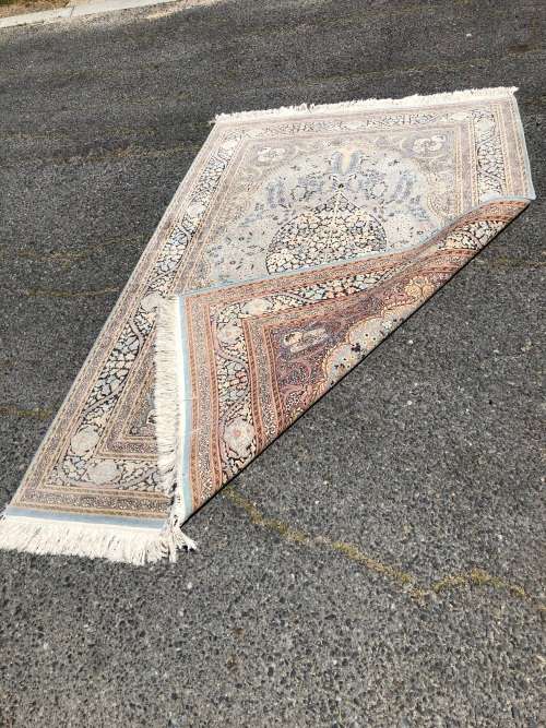 INVESTMENT PIECE ~ AMAZING PART SILK AND LAMBS WOOL ISFAHAN TREE OF LIFE PERSIAN CARPET 220 X 140cm