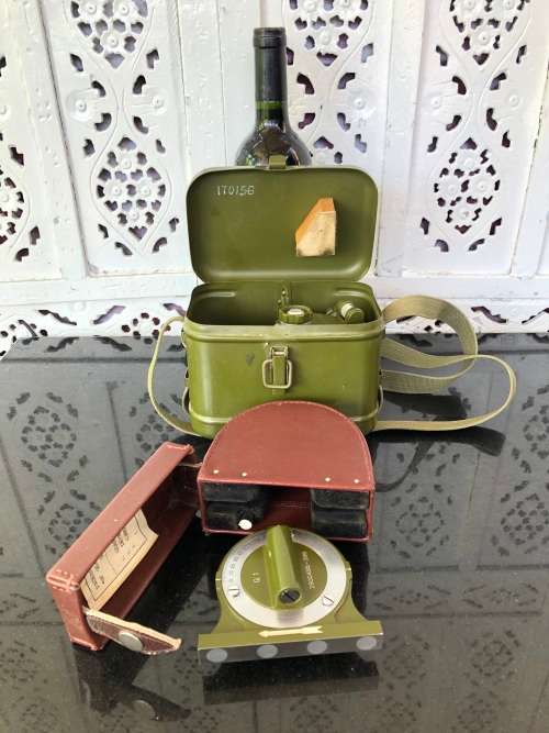 WOW !!! IRAQ MILITARY MORTAR MS4 SIGHT 120MM AZIMUTH DEVICE GEAR AS NEW IN THE BOX WITH SPARES