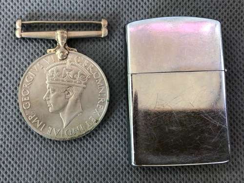COLLECTIBLE WW II MEDAL 1939-1945 GEORGIVS VI D:G:BR:OMN:REX ET INDIAE IMP - AWARDED TO J.W. BOWYER