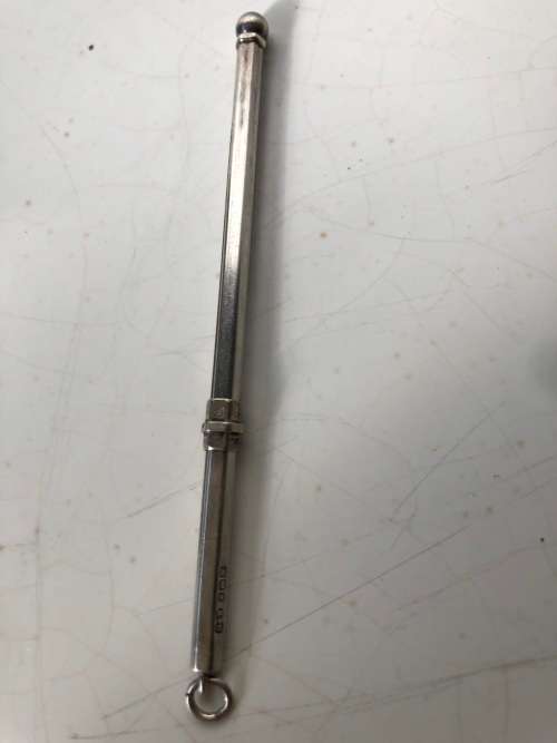 WOW !!! DEAKIN and FRANCIS BIRMINGHAM HALLMARKED STERLING SILVER COCKTAIL SWIZZLE STICK - c1946