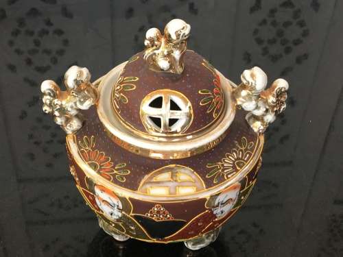 Lovely Old Japanese Satsuma Moriage Tripod Porcelain Lidded Incense Burner With Foo Lions