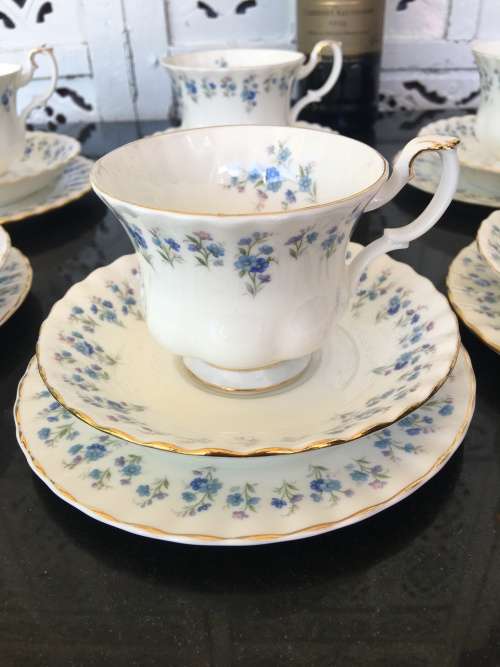 Set of 6 Royal Albert Memory Lane Fine China Trios, Std Size