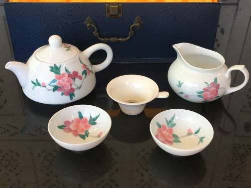 Vintage Limited Edition Boxed Wedding Ceremony Fine China Tea Set  `Cultural Heritage Protection`