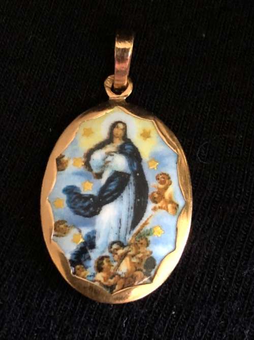 OH MY - SUPERB FIND - PORTUGUESE 19.2ct ROSE GOLD ENAMEL PENDANT OF MOTHER MARY - 2.68g OVERALL