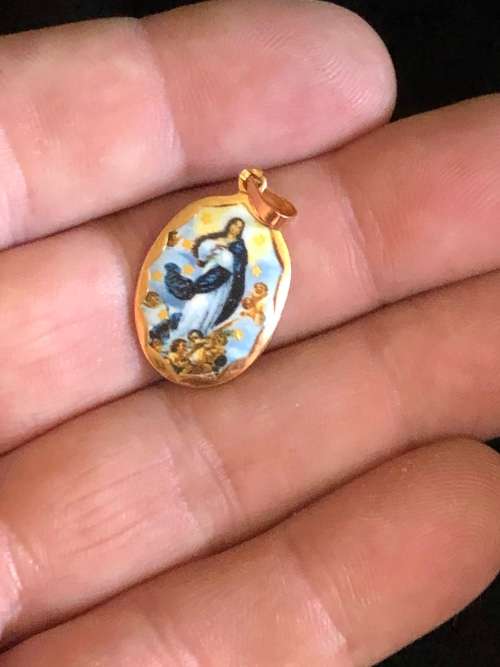 OH MY - SUPERB FIND - PORTUGUESE 19.2ct ROSE GOLD ENAMEL PENDANT OF MOTHER MARY - 2.68g OVERALL
