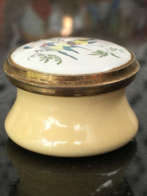 Staffordshire Enamels Old Bilston Battersea Traditional Pill Box, Bird Series