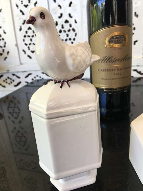 Collection Of Vintage Costa Italy Dove Lidded Vanity Jars. Hand Made and Glazed Italian Art.