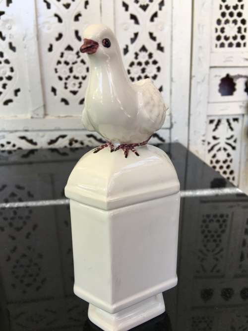 Collection Of Vintage Costa Italy Dove Lidded Vanity Jars. Hand Made and Glazed Italian Art.