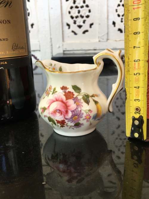 Royal Crown Derby Fine Bone China Gift Boxed Small Floral Hand Painted Creamer