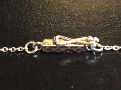 14ct WHITE GOLD CHAIN WITH BARREL CLASP WITH A 935 GERMAN ART DECO CHRYSOPRASE AND DIAMOND PENDANT