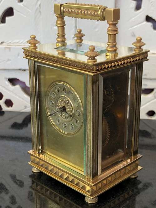 STUNNING VINTAGE BRASS FRENCH CARRIAGE CLOCK - FULL WORKING ORDER