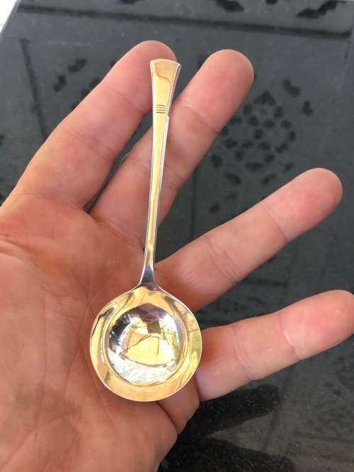 STUNNING STERLING SILVER HALLMARKED SUGAR SPOON - ANGORA SILVER - BIRMINGHAM 1947 - 19g