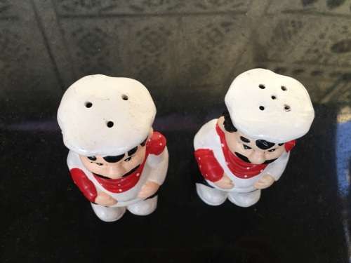 Unique Vintage Raised Relief Porcelain  Salt and Pepper Chef`s
