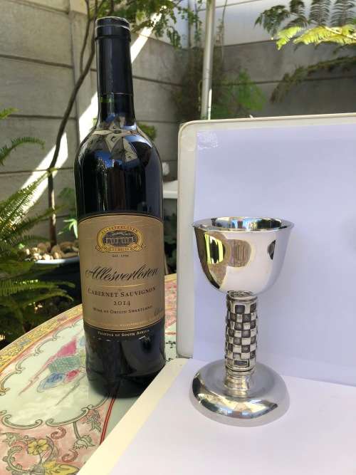 WHAT A STUNNER !!! CARROL BOYES FUNCTIONAL ART - CHECK KIDDUSH CUP / GOBLET DATED 2006