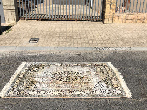 LARGE PURE WOOL HAND KNOTTED PERSIAN CARPET - SHADES OF PINK - CHECK DESCRIPTION 1740 X 1200mm