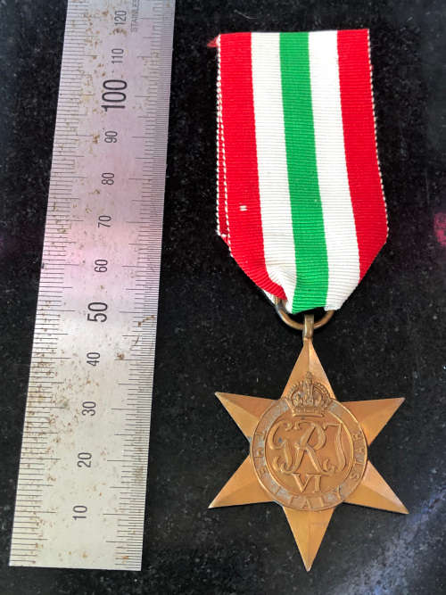 AMAZING FIND !!! WW2 `THE ITALY STAR MEDAL` NO-NAME - UN-NAMED - FULL SIZE - IN A PLASTIC SHEATH