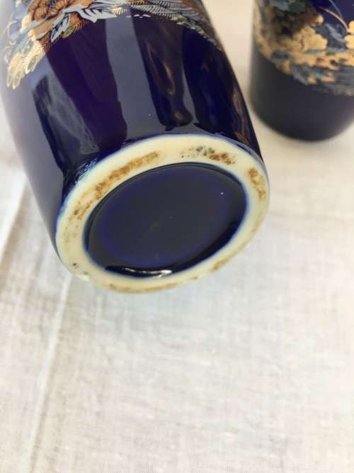A Set Vintage Japanese Cobalt Blue and Gold Gilt Bud Vases