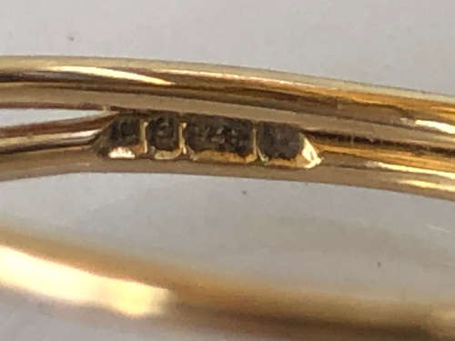 GORGEOUS 9ct VINTAGE YELLOW GOLD HALLMARKED HEART RING  - SIZE K1/2 - 1.18g