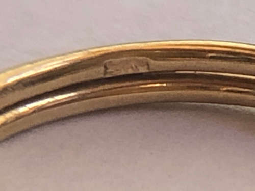 GORGEOUS 9ct VINTAGE YELLOW GOLD HALLMARKED HEART RING  - SIZE K1/2 - 1.18g