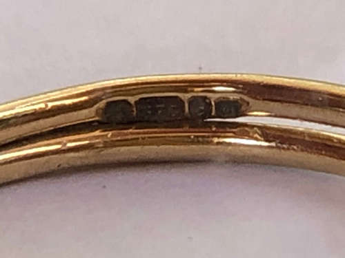 GORGEOUS 9ct VINTAGE YELLOW GOLD HALLMARKED HEART RING  - SIZE K1/2 - 1.18g