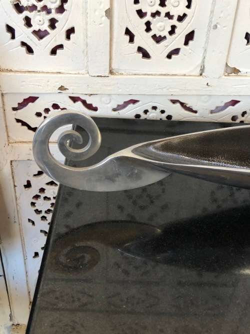 CARROL BOYES STYLE !!! VIKING PATTERN ELONGATED CENTRE PIECE BANANA BOWL - LARGE PIECE