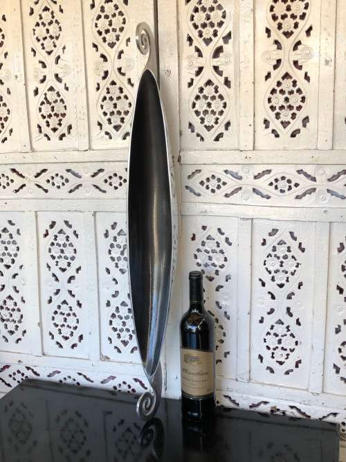 CARROL BOYES STYLE !!! VIKING PATTERN ELONGATED CENTRE PIECE BANANA BOWL - LARGE PIECE