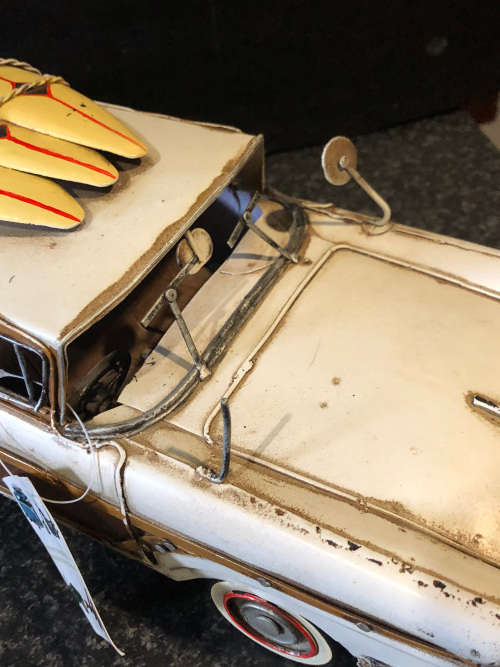 WOW !!! BOYLE AUTOMOBILIA (AUSTRALIAN) COLLECTABLE TIN TOY STATION WAGON WITH SURFBOARDS
