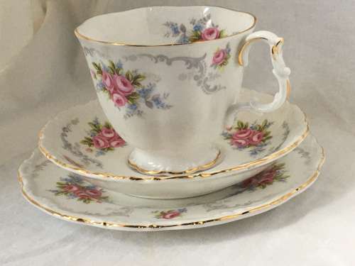 Royal Albert `TRANQUILLITY`,Trio - c1969 Cup Shape,Gainsborough, Malvern,