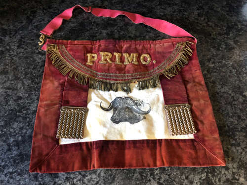 RARE FIND !!! VINTAGE FREEMASON REGALIA LODGE ROYAL ORDER BUFFALOES (PRIMO) APRON AND RIBBON