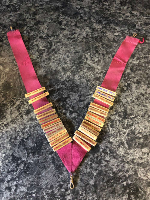 RARE FIND !!! VINTAGE FREEMASON REGALIA LODGE ROYAL ORDER BUFFALOES (PRIMO) APRON AND RIBBON