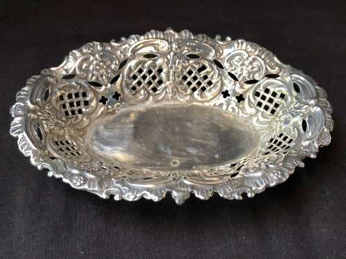 WOW !!! STERLING SILVER PIERCED TRINKET DISH - THOMAS HAYES  - 26.95g - BIRMINGHAM 1901