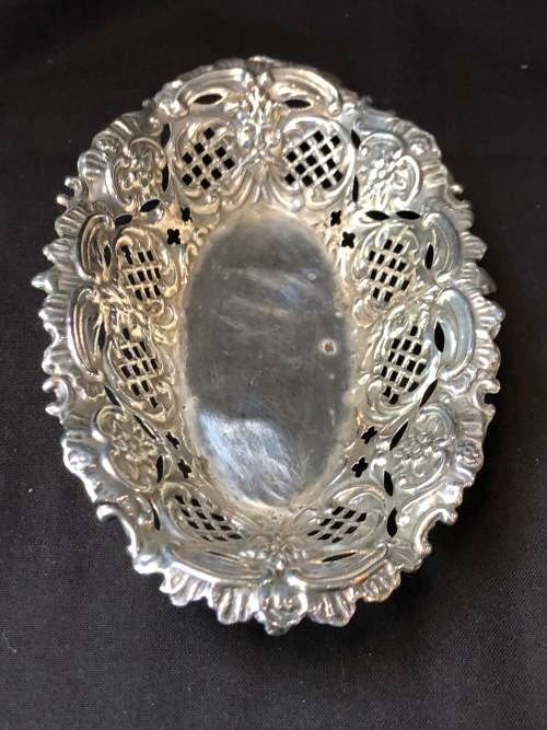 WOW !!! STERLING SILVER PIERCED TRINKET DISH - THOMAS HAYES  - 26.95g - BIRMINGHAM 1901