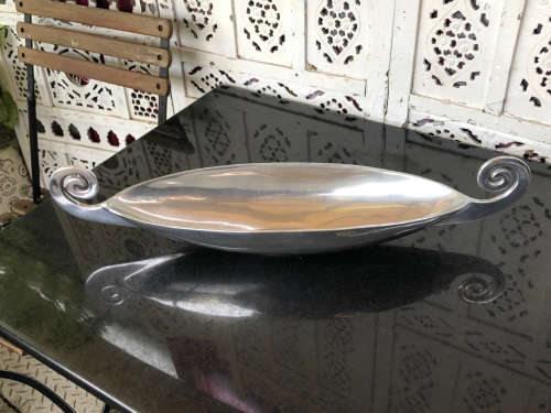 WOW !!! CARROL BOYES FUNCTIONAL ART - VIKING PATTERN BANANA BOWL - CLEARLY MARKED