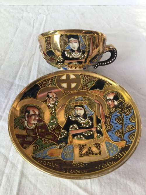 Meiji Japanese Satsuma Moriage Dragon Ware Cup and Saucer Mark: Futaji Shimazu family crest